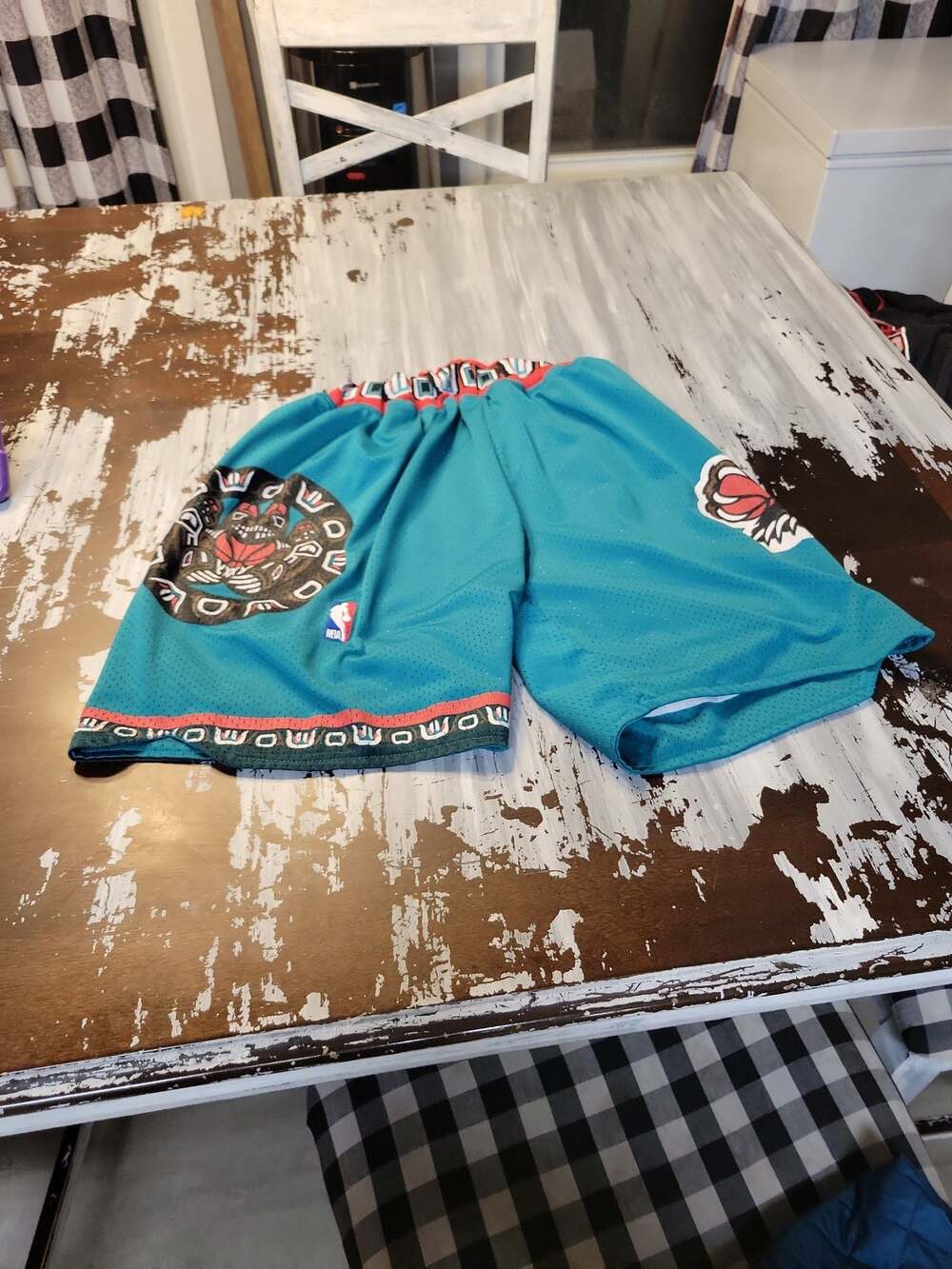 Just Don 95-96 Vancouver Grizzlies Basketball Shorts Size M
